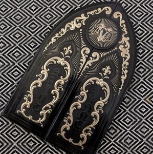 Kat Von D Saint and Sinner Pallette